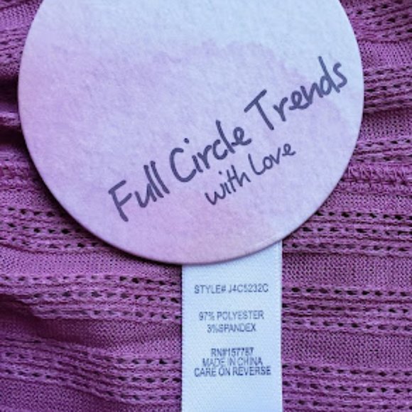 FULL CIRCLE TRENDS Lace Pleplum Top - Picture 8 of 8